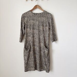 J. McLaughlin Catalyst Chevron Print Shift Dress Large